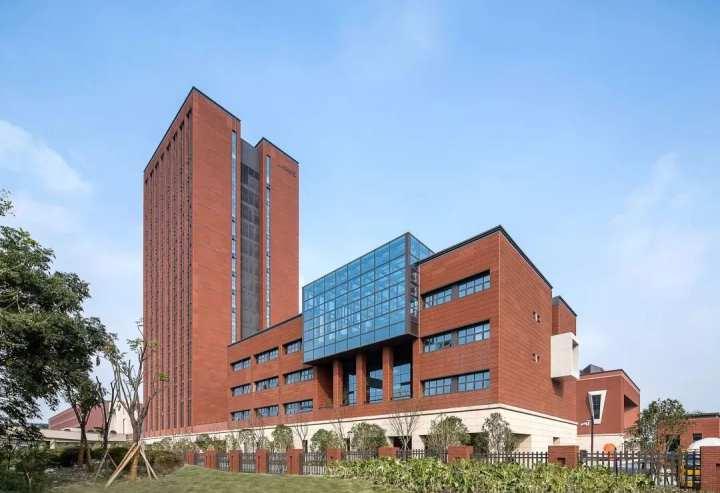 提前一年进入名校学习今年夏天杭州这所高中有大动作