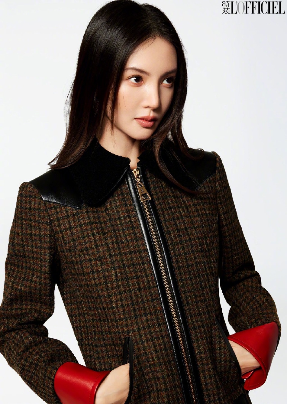 金晨写真大片曝光黑长直造型复古摩登