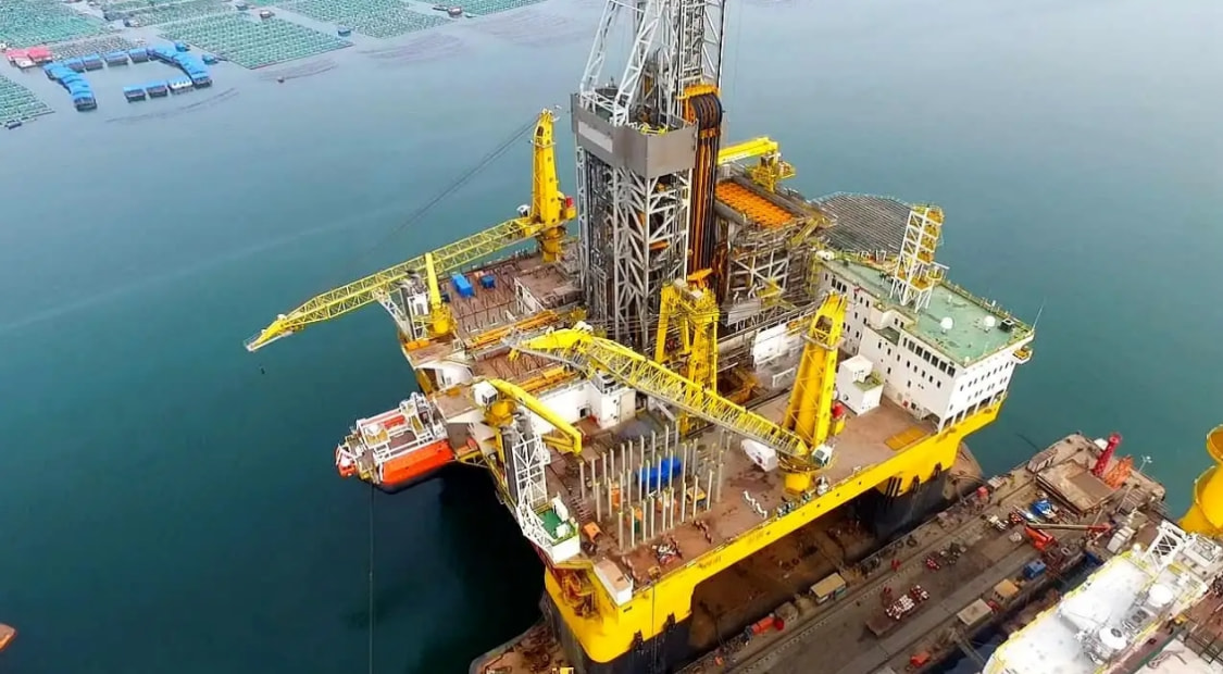 蓝鲸2号露真容一身黑科技3千米海底寻宝美国只能望眼欲穿