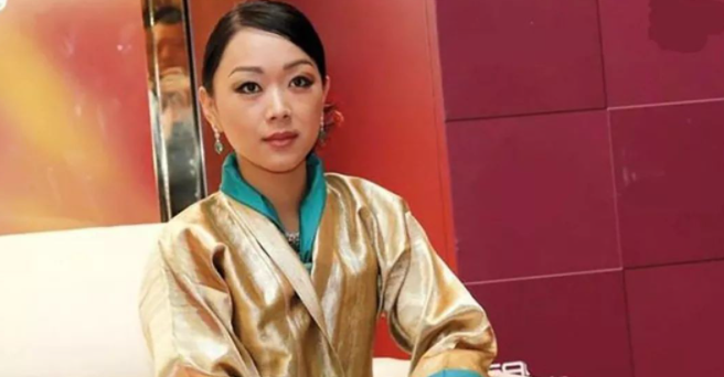 不丹最美公主冰山脸不食人间烟火一双丹凤眼完美诠释东方美