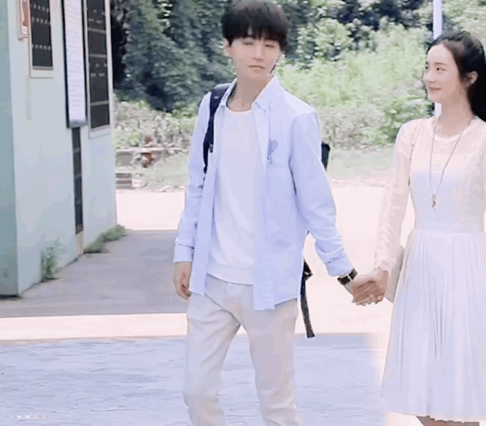 重生之门庄文杰林芷悦磕到了……|重生|王俊凯|范诗然_新浪新闻