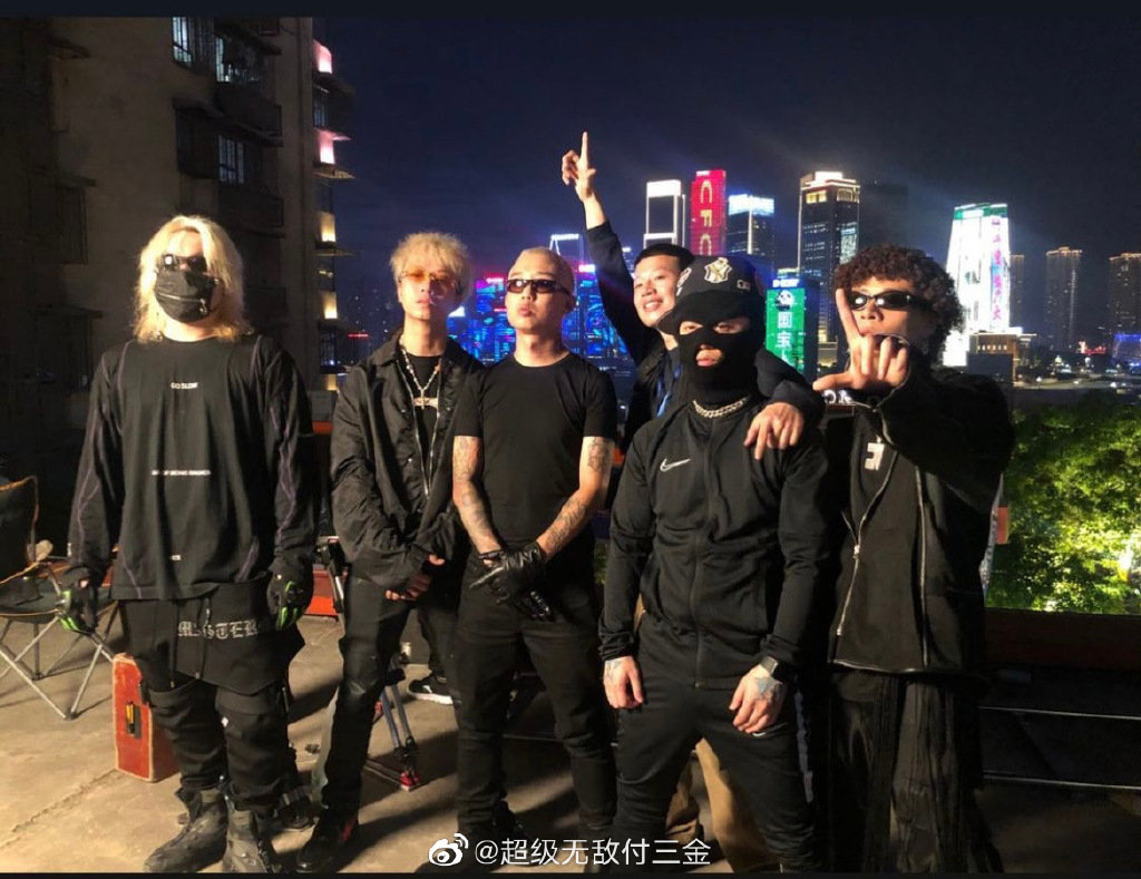 读者投稿gosh五人组另一张合体照