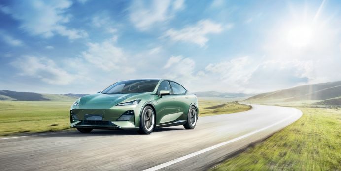 长安深蓝的首车c385到底值多少钱