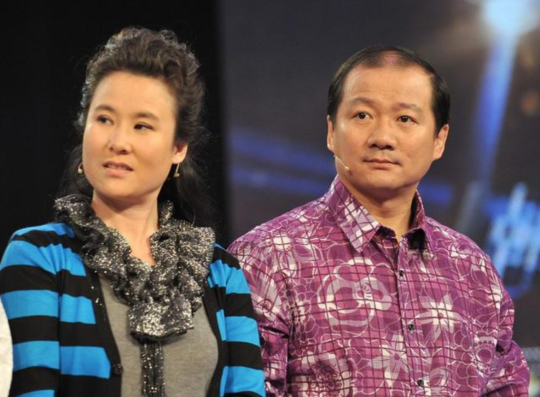 唐鉴军走红后拒绝抛弃不孕妻子如今苦尽甘来