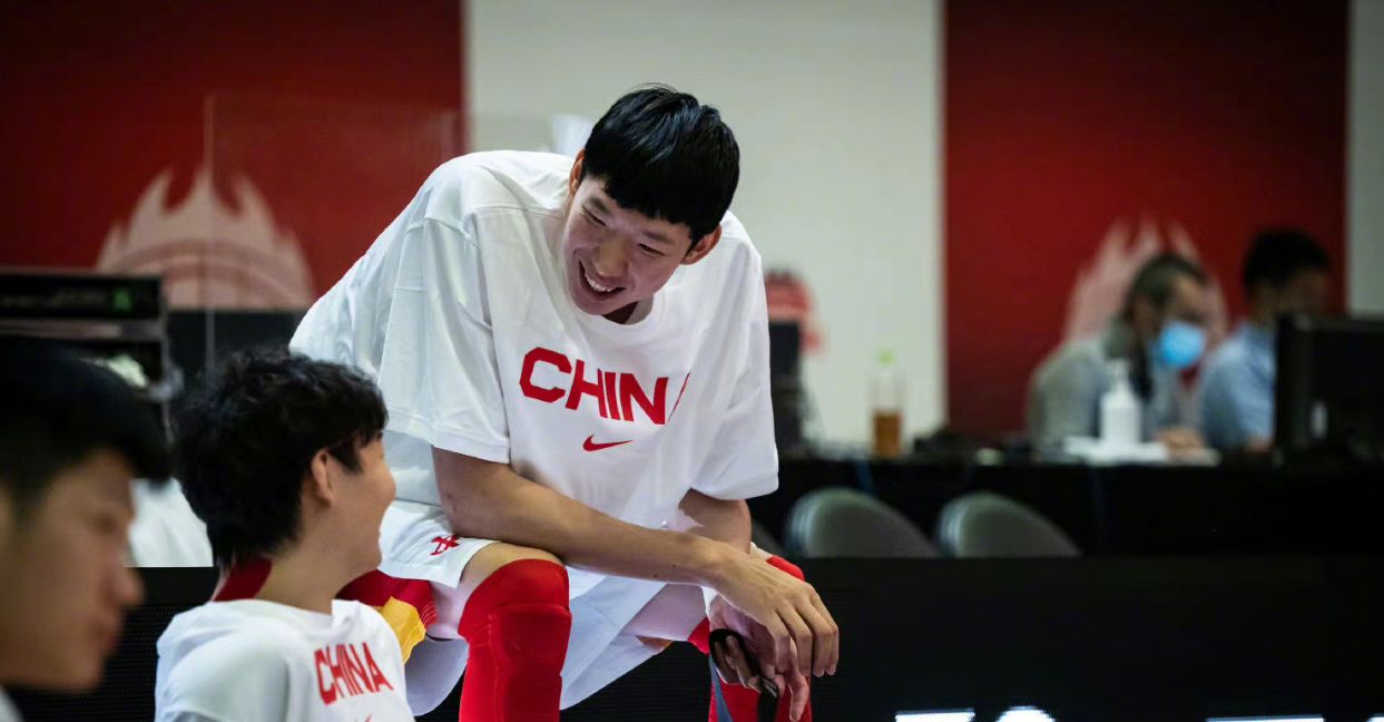 中国男篮12人名单预测!胡金秋缺席,周琦扛大旗,辽篮成为大赢家休闲区蓝鸢梦想 - Www.slyday.coM 中国男篮12人名单预测!胡金秋缺席,周琦扛大旗,辽篮成为大赢家休闲区蓝鸢梦想 - Www.slyday.coM