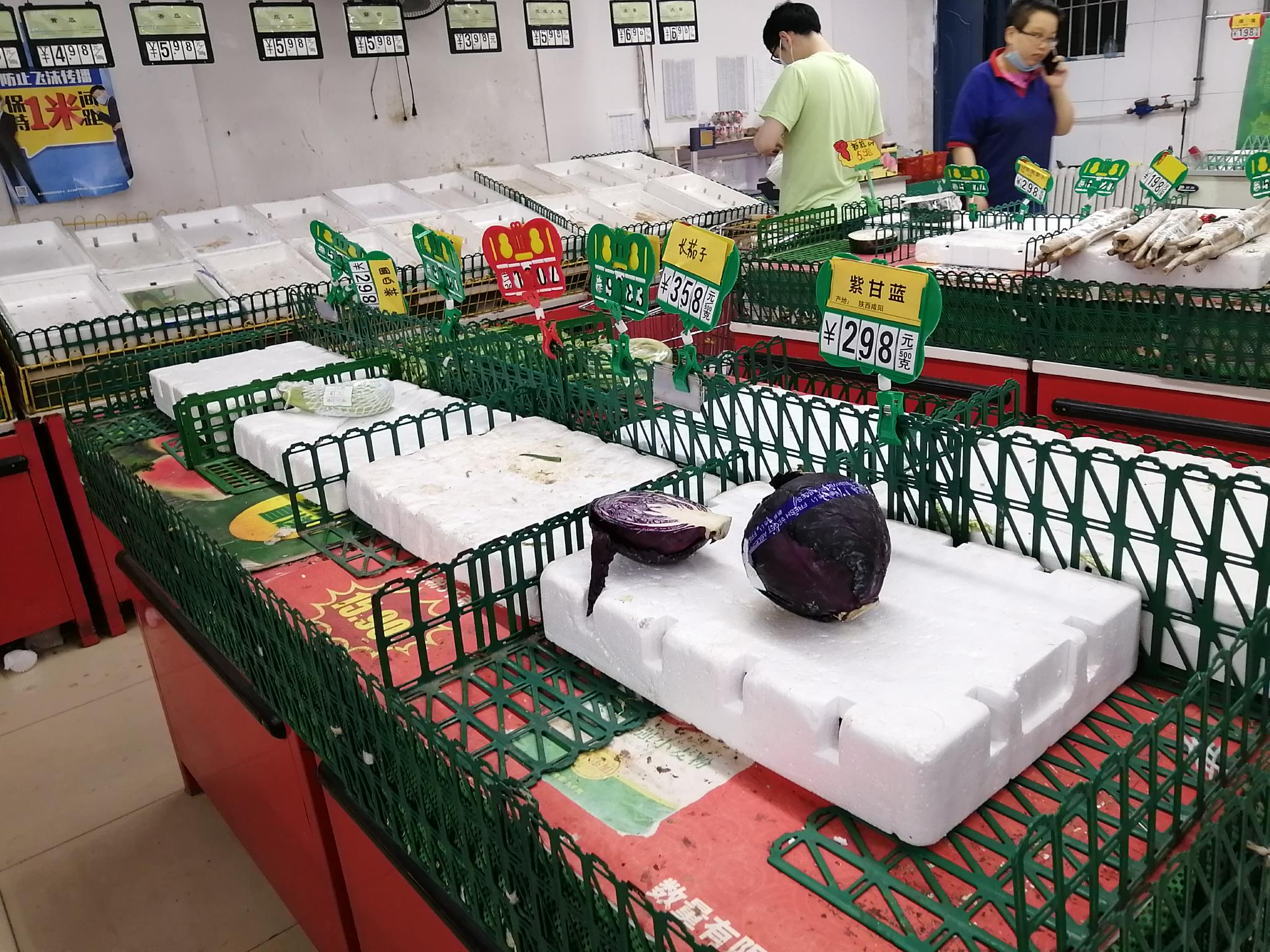 这一天,北京新增本土新冠肺炎病毒感染者56例,涉及学
