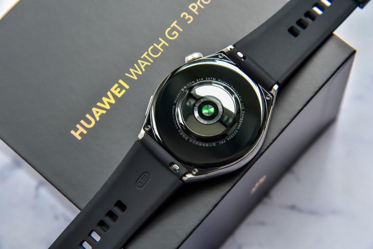 gt 3 pro系列,从名字就能看出来,它是基于gt3系列做的升级换代.