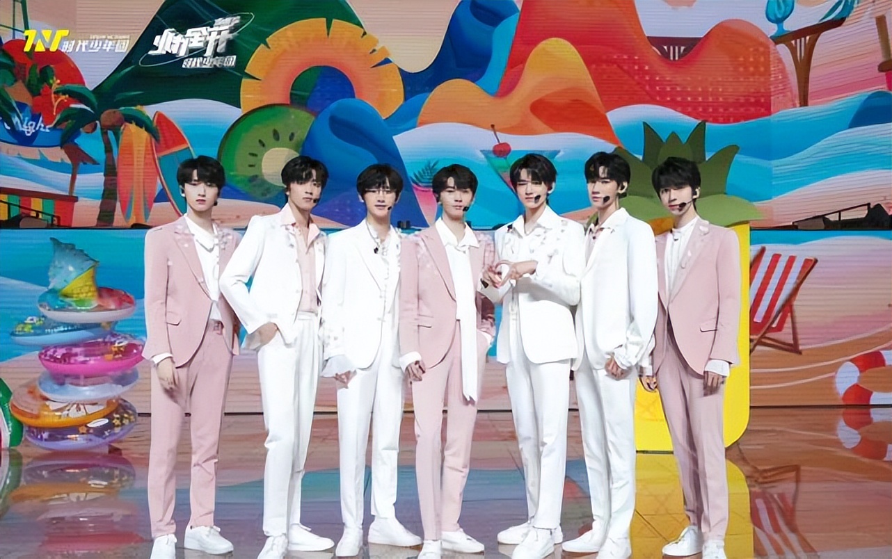 宋亚轩严浩翔贺峻霖落榜北电，时代少年团引热议，打破高学历历史休闲区蓝鸢梦想 - Www.slyday.coM