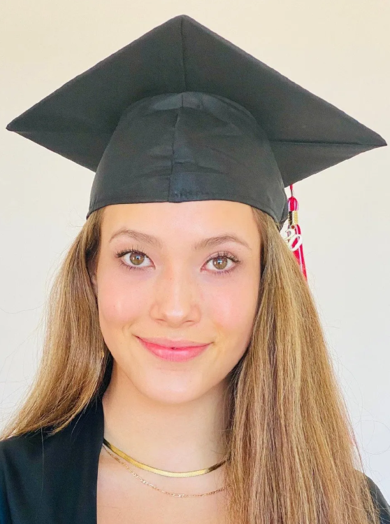 谷爱凌疑要回美国读大学，发文说谢谢中国，粉丝：常回家看看休闲区蓝鸢梦想 - Www.slyday.coM