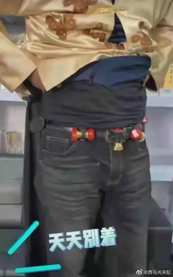 蓝翔校长女儿举报母亲非法转移卖房款，十年内斗风波再起休闲区蓝鸢梦想 - Www.slyday.coM