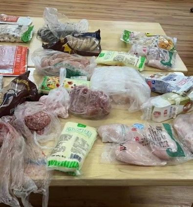 被曝使用过期食品，拿不出办学资质的幼儿园为什么能存在？休闲区蓝鸢梦想 - Www.slyday.coM