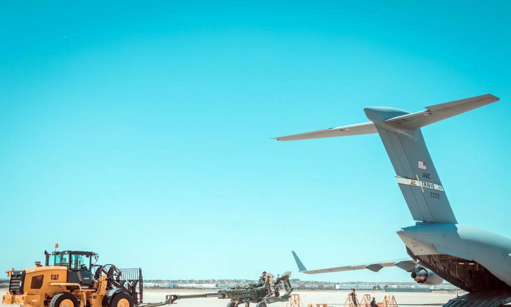 美国向乌克兰提供18门M777超轻型榴弹炮 一架C休闲区蓝鸢梦想 - Www.slyday.coM 美国向乌克兰提供18门M777超轻型榴弹炮 一架C休闲区蓝鸢梦想 - Www.slyday.coM