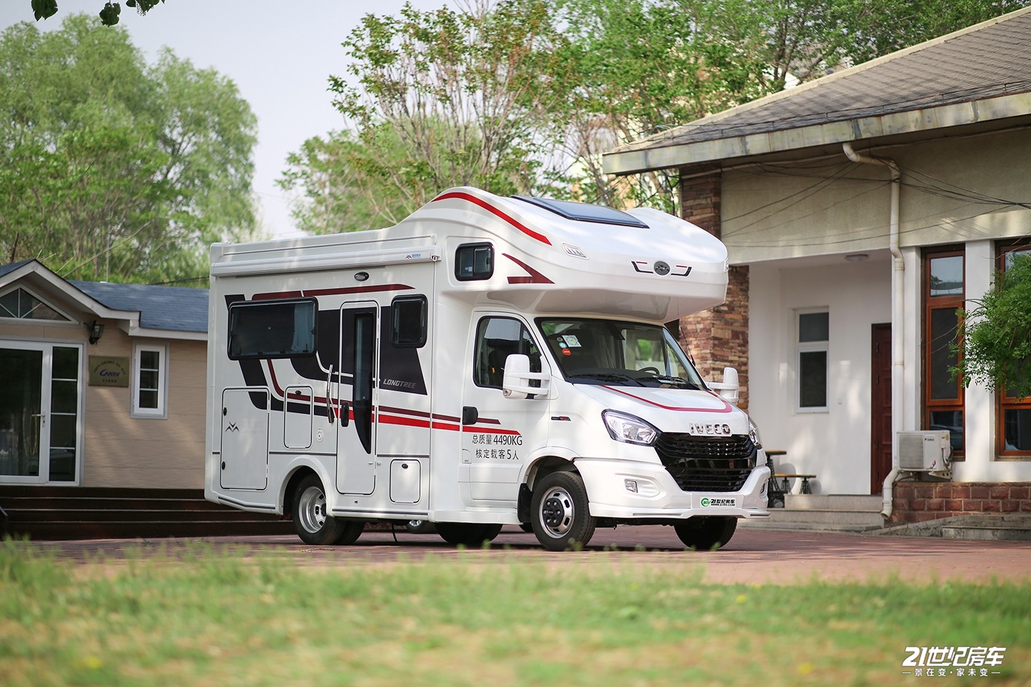 隆翠房车3款新车到店不同布局风格带来舒适旅行你pick哪款