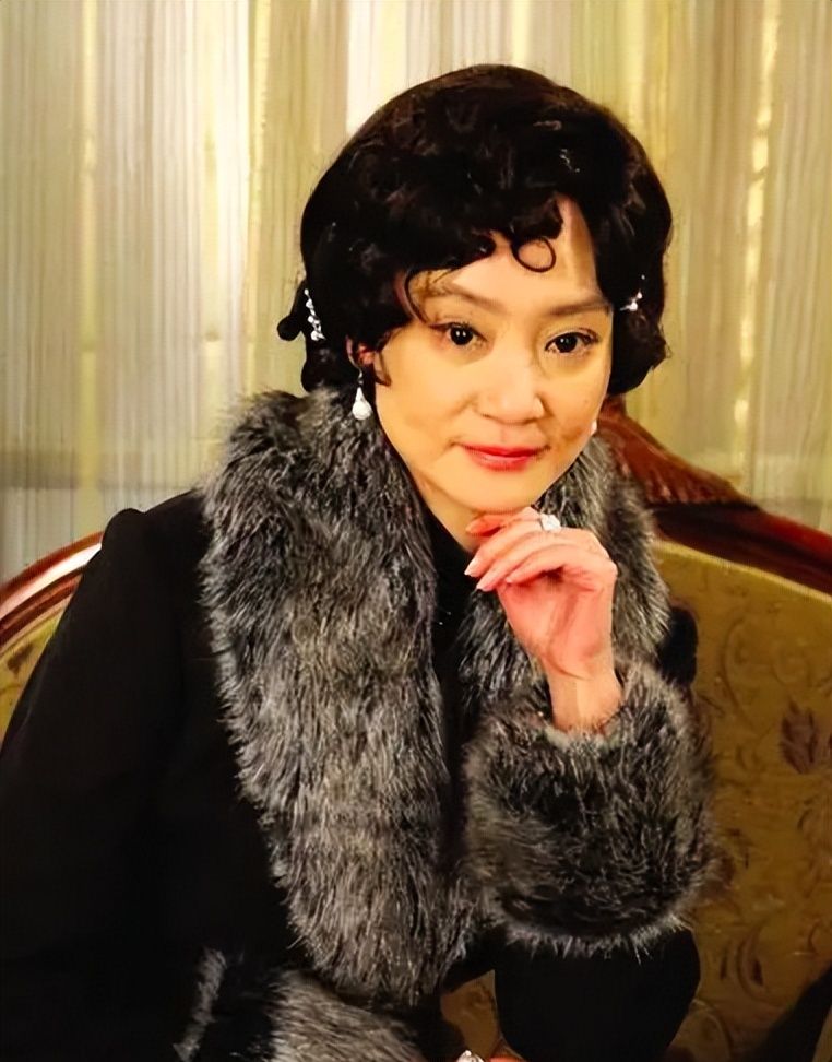 “妈妈专业户”年轻时的女演员有多美,你知道吗?休闲区蓝鸢梦想 - Www.slyday.coM “妈妈专业户”年轻时的女演员有多美,你知道吗?休闲区蓝鸢梦想 - Www.slyday.coM