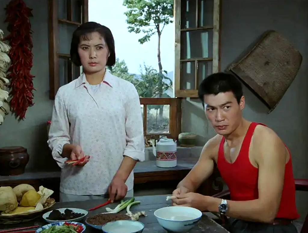 难忘81年喜剧电影喜盈门轻松明快百看不厌演员导演今昔照