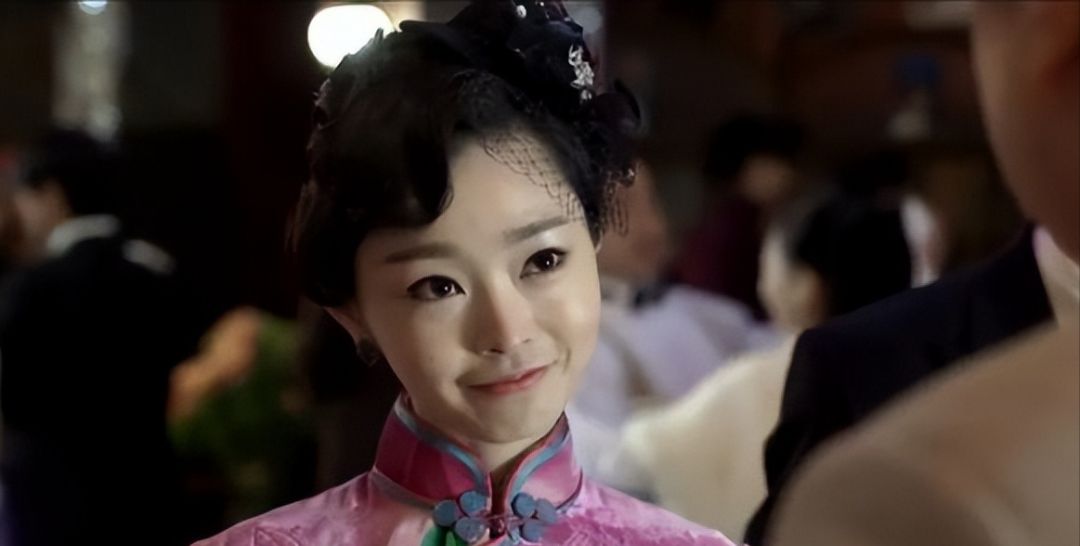 重温《伪装者》才懂于曼丽的悲惨身世被透露,是对明台最狠的算计