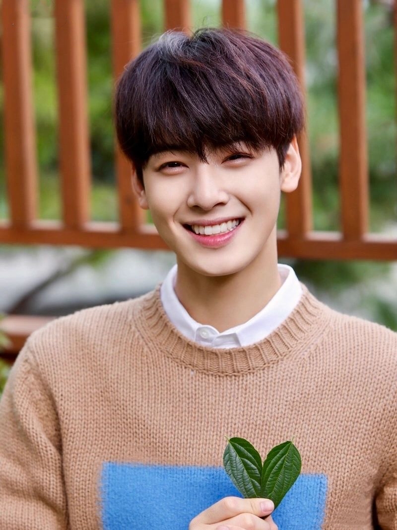 车银优究竟有多帅,让程潇不敢与其对视,连男人看了都疯狂__财经头条