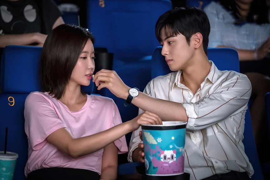 车银优究竟有多帅,让程潇不敢与其对视,连男人看了都疯狂__财经头条