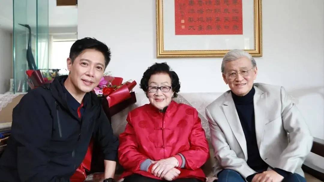 北京正中堂中医医院特聘专家哈刚做客记忆春季皮肤过敏怎防治