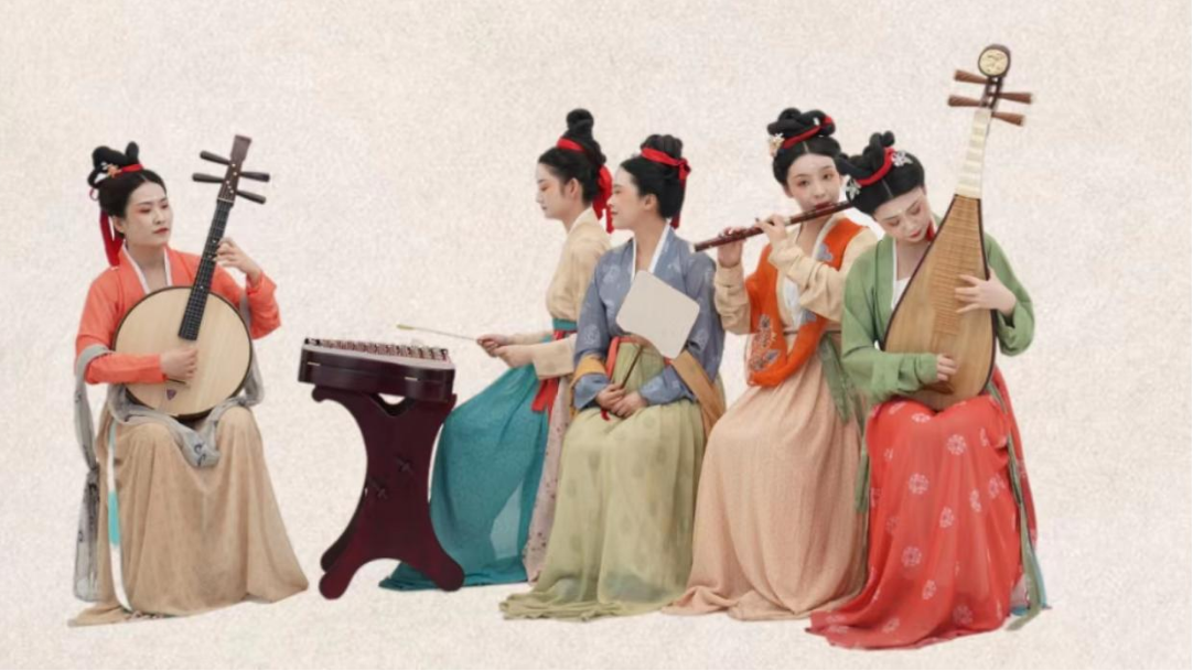 谷小酒国风创意大片让名画活起来了