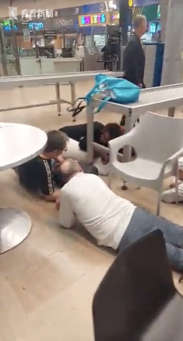 视频｜美国游客带未爆炮弹壳登机 以色列机场拉响警报休闲区蓝鸢梦想 - Www.slyday.coM