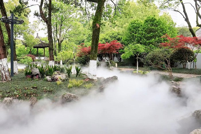 宛如仙境月湖公园雾森景观提升景区颜值品质