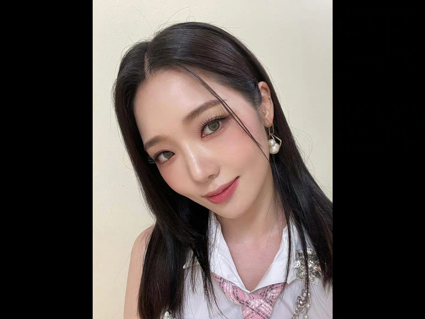 fromis_9成员卢知宣确诊感染新冠……|新冠肺炎_新浪新闻