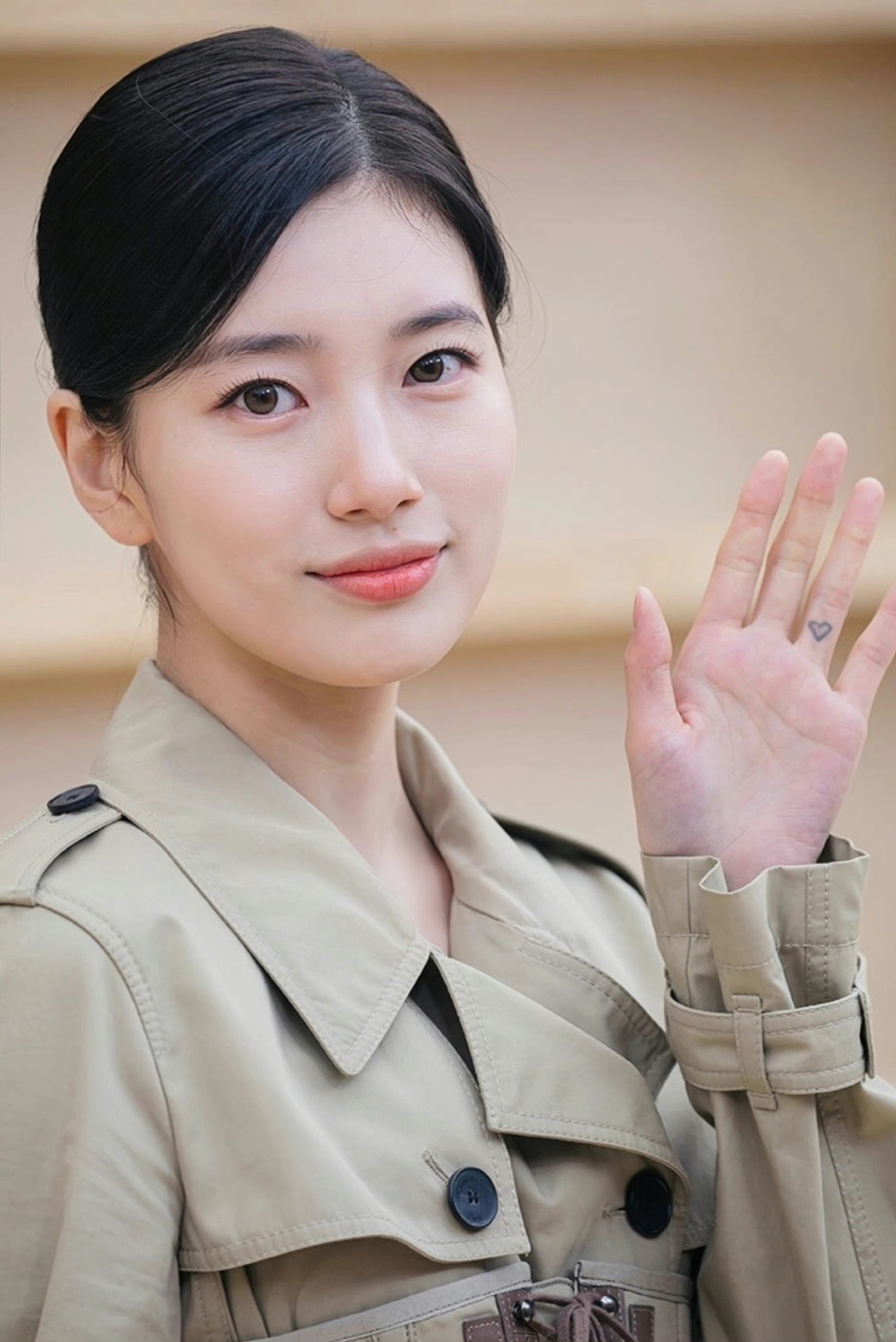 每个领域都是top的裴秀智美貌在闪闪发光的姐姐