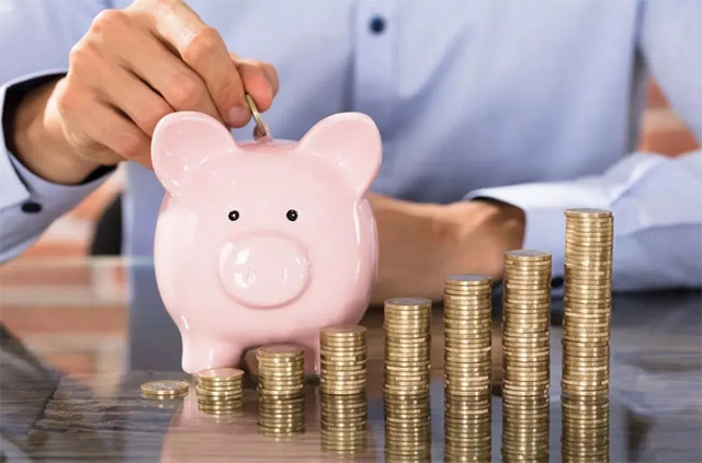 50万现金存在中小银行，5年不动，到期利息10万元，靠谱吗？休闲区蓝鸢梦想 - Www.slyday.coM