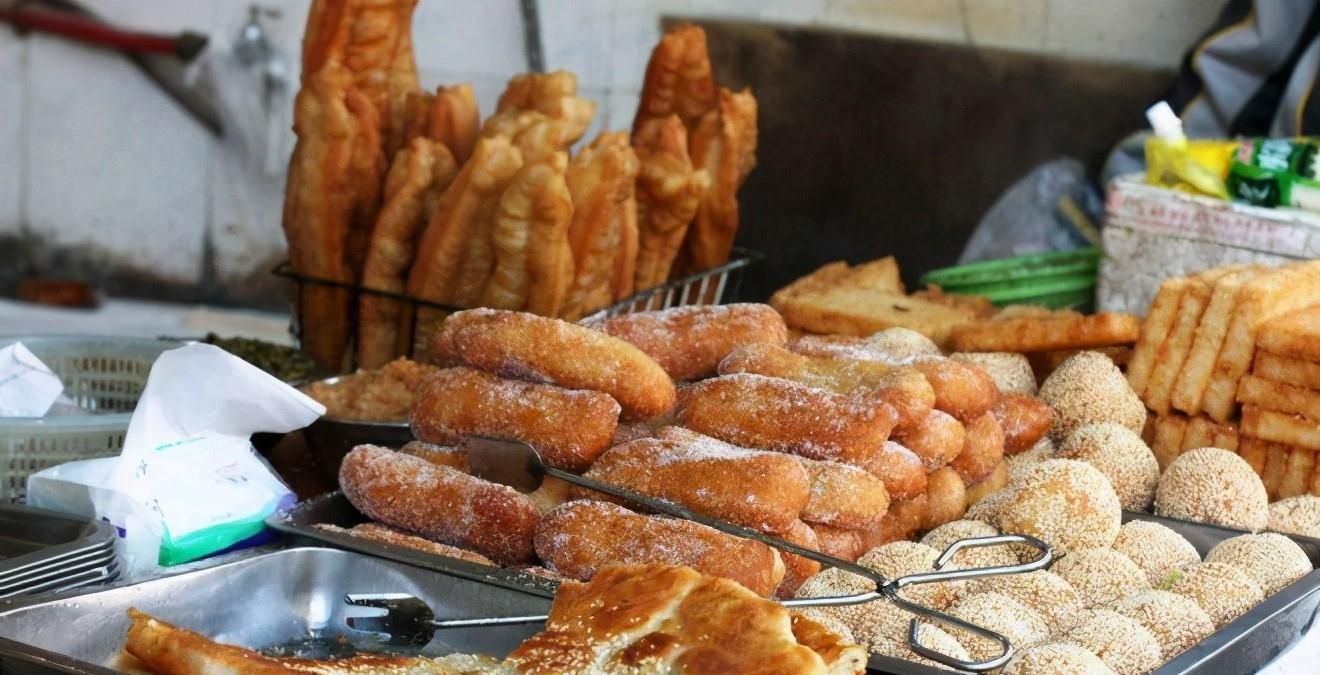 宁波火了30年的早餐店,大饼粢饭包油条好吃又管饱,人均不到6元__财经