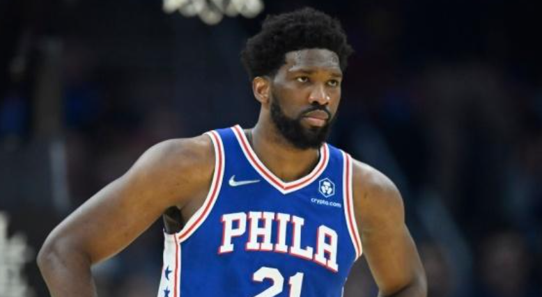 哈登太难了!恩比德伤病出炉:眼眶骨折+轻微脑震荡,冲冠遇阻休闲区蓝鸢梦想 - Www.slyday.coM 哈登太难了!恩比德伤病出炉:眼眶骨折+轻微脑震荡,冲冠遇阻休闲区蓝鸢梦想 - Www.slyday.coM