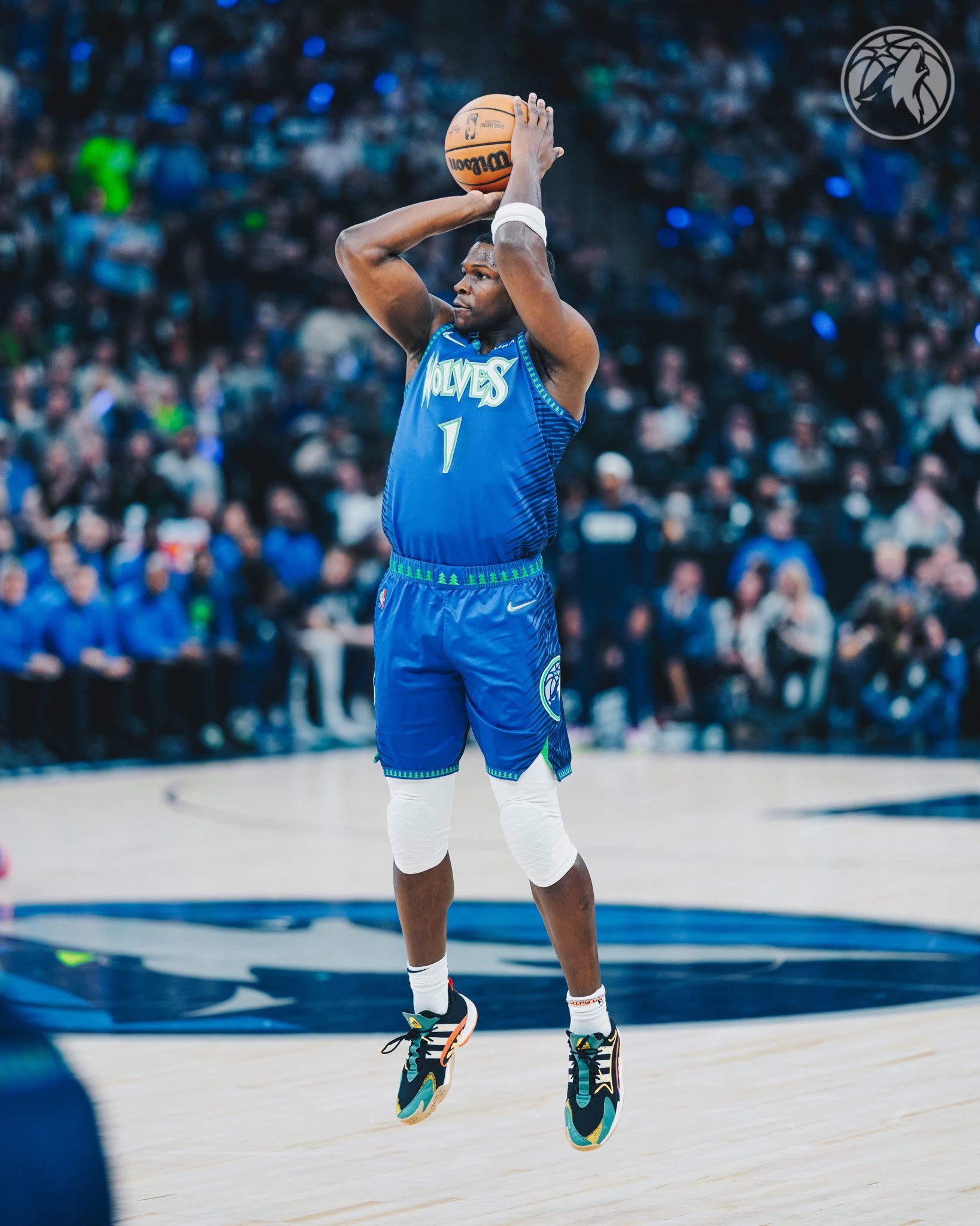 莫兰特还差点意思贝恩首轮场均24分全队第一跻身180俱乐部