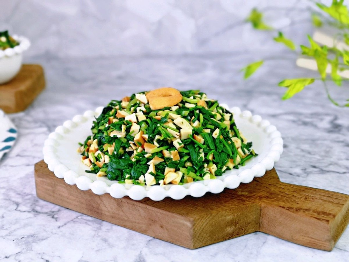 香干拌马兰头:简单几步,一道口感脆香的小菜就出锅啦|马兰头|香干