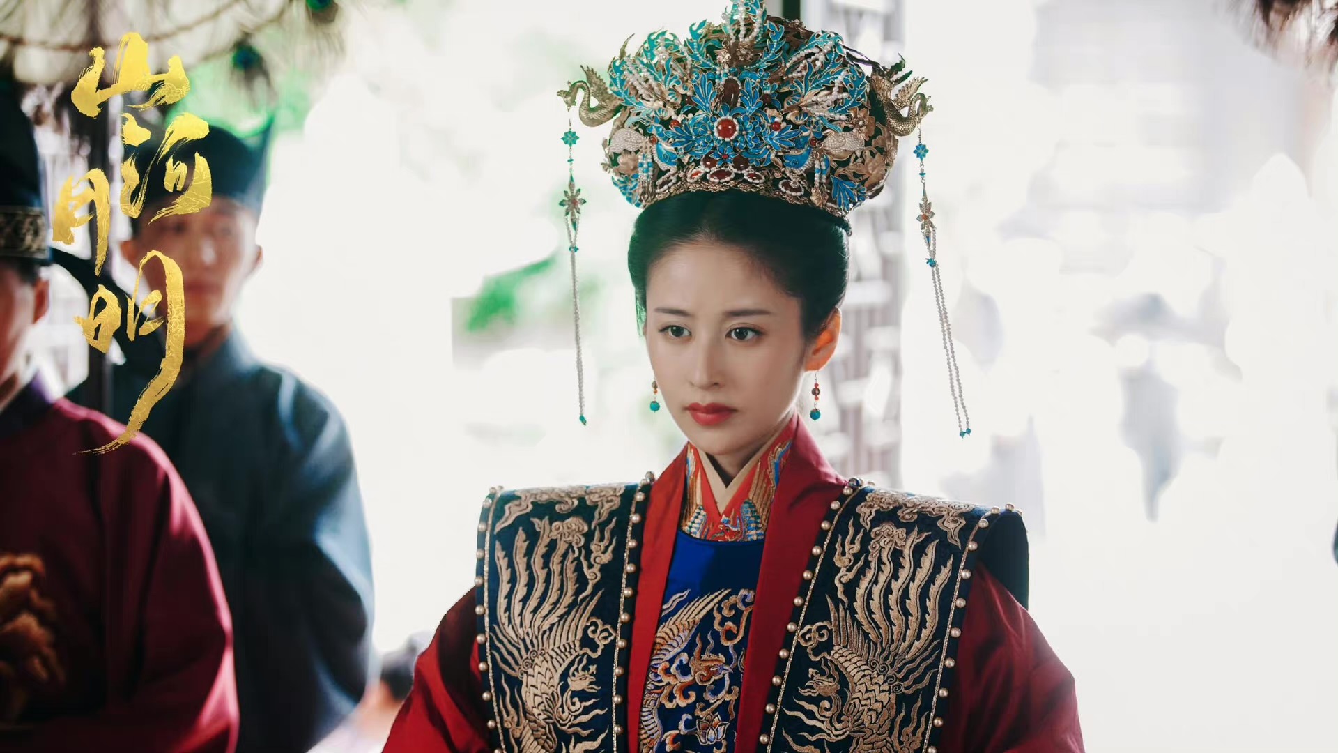 颖儿新剧婚服造型美到爆炸,瘦了果然什么造型都能驾驭!