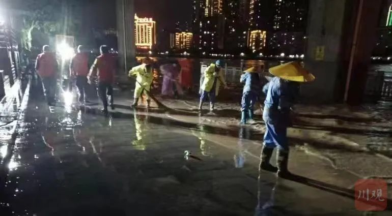 致敬劳动者休闲区蓝鸢梦想 - Www.slyday.coM