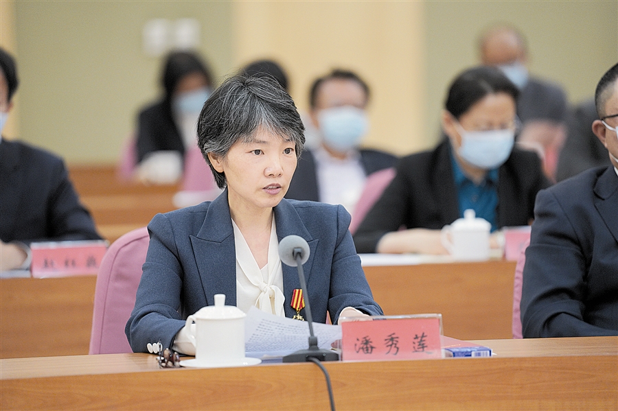 大连市纪念五一国际劳动节劳模工匠座谈会发言摘登