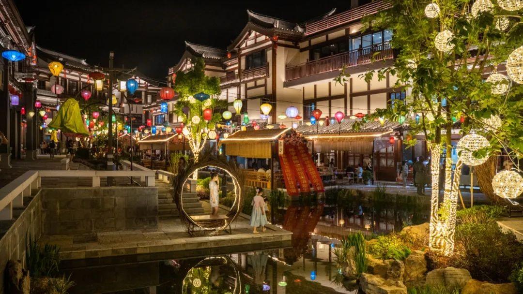 南中爨城商业街区五一盛大开放助力曲靖新文旅跨越式发展