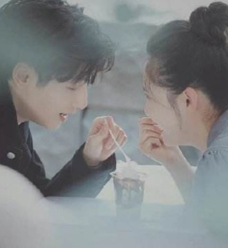 《追光者》罗云熙吴倩再同框,吴倩眼里再有光,甜蜜对视氛围十足休闲区蓝鸢梦想 - Www.slyday.coM 《追光者》罗云熙吴倩再同框,吴倩眼里再有光,甜蜜对视氛围十足休闲区蓝鸢梦想 - Www.slyday.coM