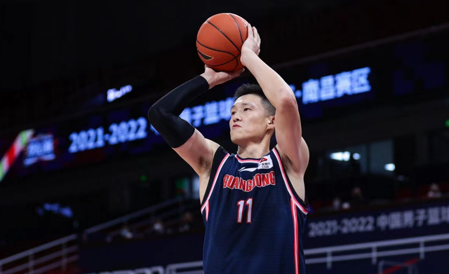 恭喜!周鹏拿到顶薪合同,留在广东宏远,辅佐杜锋冲击总冠军休闲区蓝鸢梦想 - Www.slyday.coM 恭喜!周鹏拿到顶薪合同,留在广东宏远,辅佐杜锋冲击总冠军休闲区蓝鸢梦想 - Www.slyday.coM