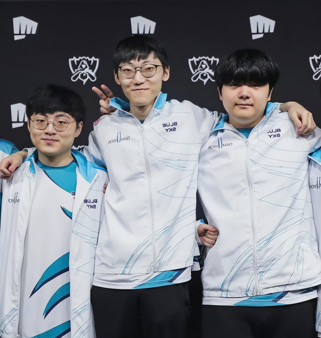 dk休赛期全员出游团建nuguri在列完美融入队伍