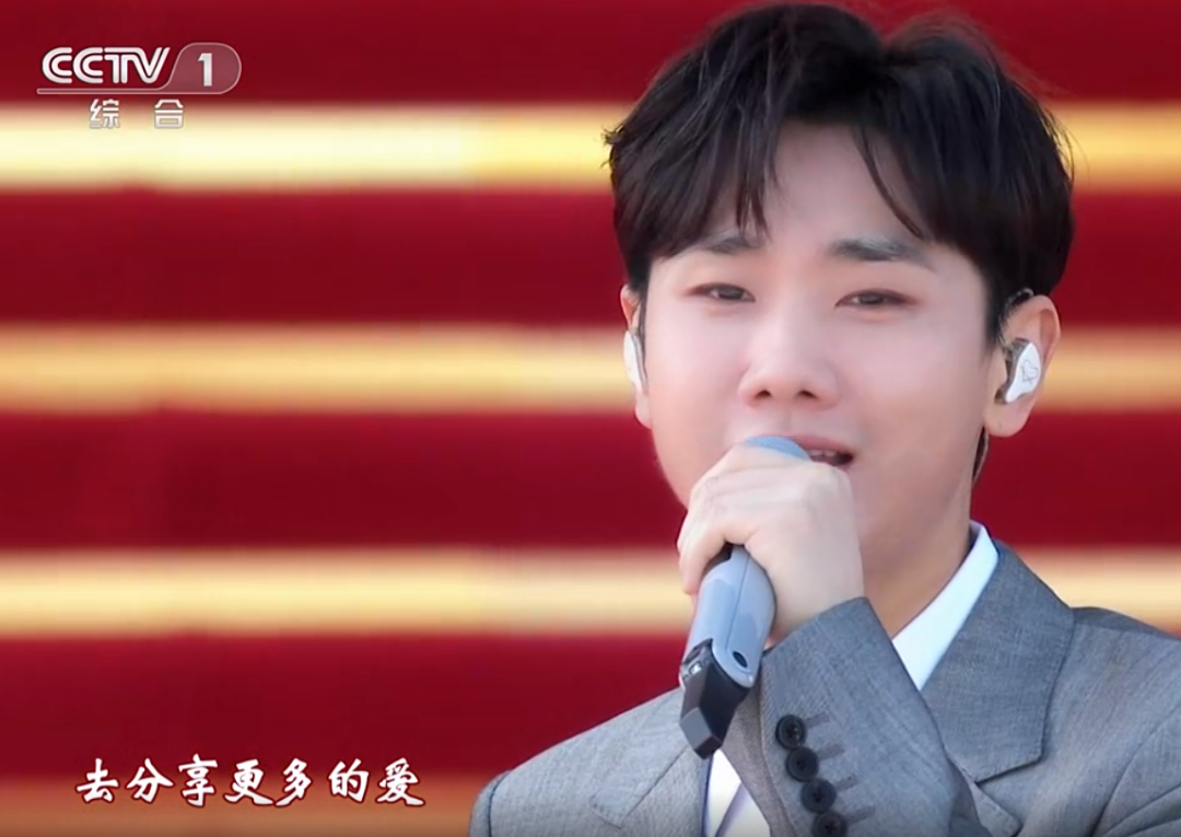 央视五一晚会明星状态：尚雯婕脸肿，俞灏明发福，张艺兴发型拉胯休闲区蓝鸢梦想 - Www.slyday.coM