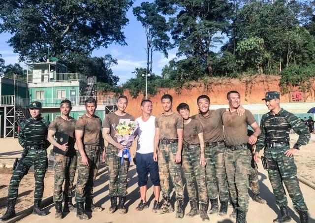 如果不说谁认得出这位气质演员竟是特战荣耀中的米娅