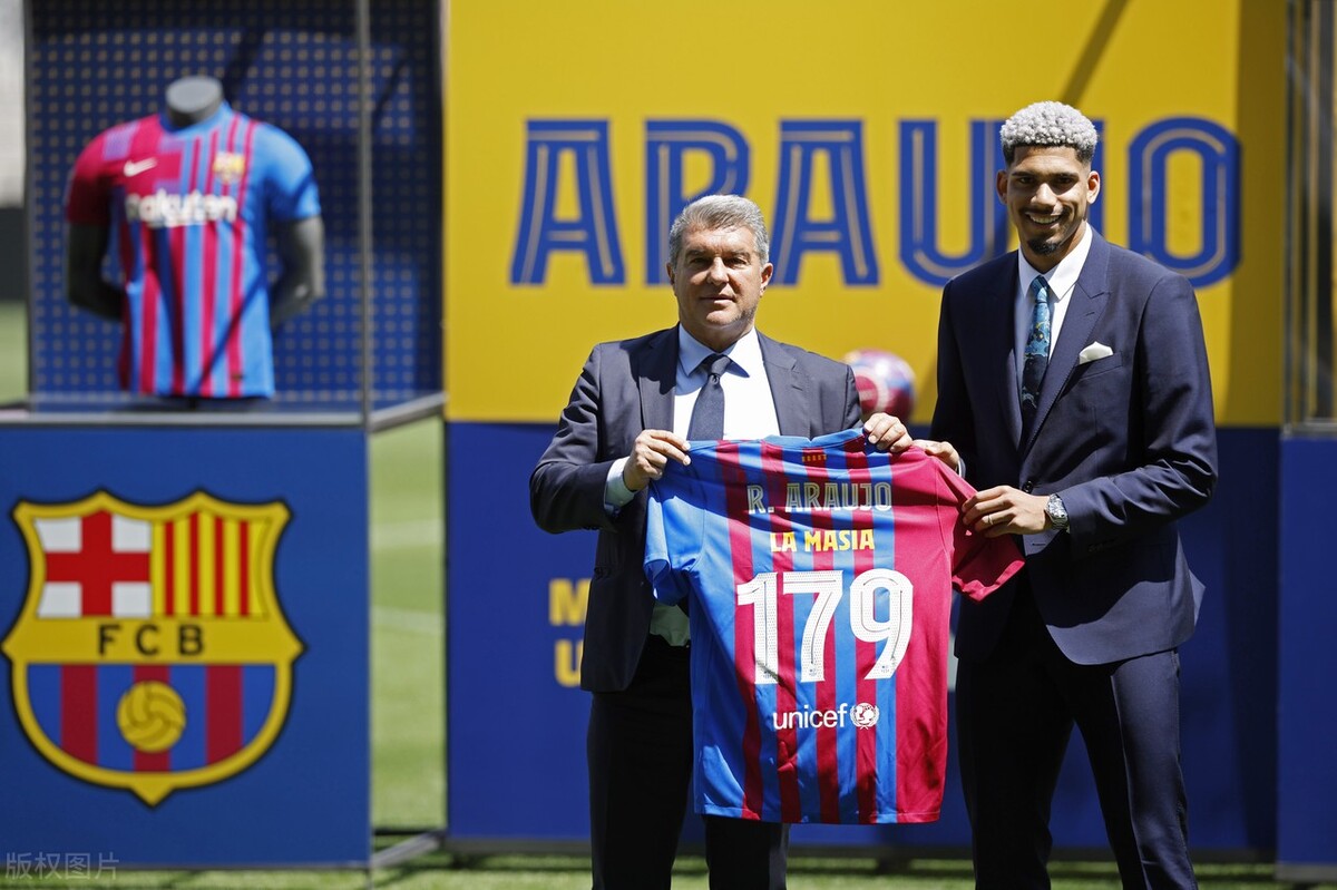 赛前爆料巴萨伤兵满营富安健洋完全康复摩纳哥三名球员停赛