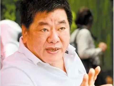 竹联帮总护法吴敦,当一辈子大佬,为何到老却栽倒在儿子手上?|贾静雯|陈启礼|联邦|江湖|吴庭言_新浪新闻