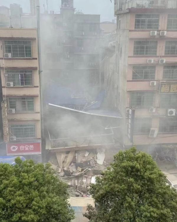 遭遇房屋坍塌事故，到底应该怎么办？如何提高生存率？如何自救？休闲区蓝鸢梦想 - Www.slyday.coM