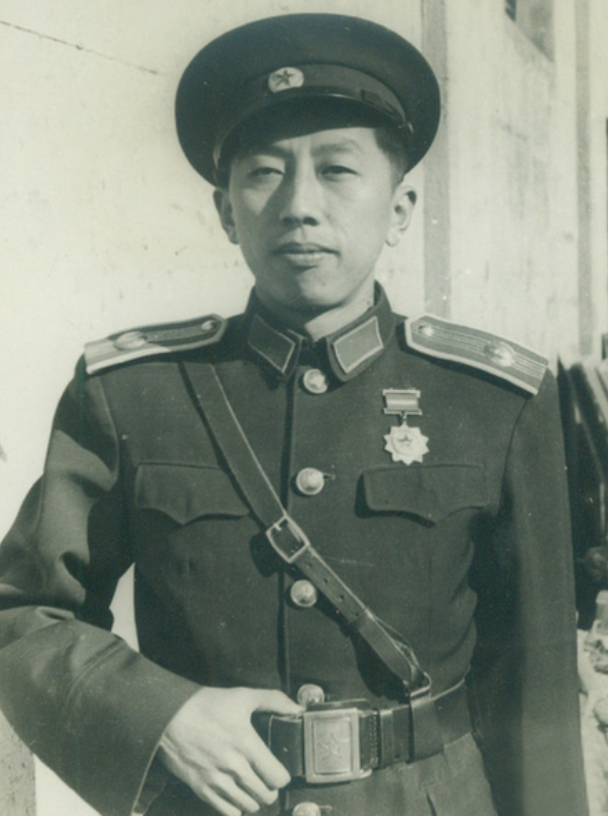 于是,阎肃就在林野的提议下,给远在锦州的李文辉写了一封信,并附上了