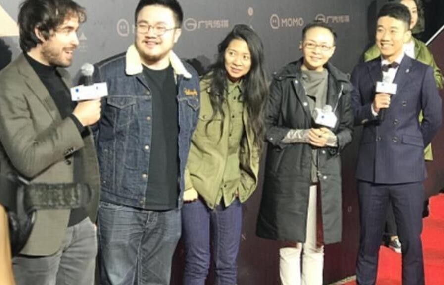 宋丹丹继女气质不俗穿工装衬衫朴素却高级真有国际大导演风范