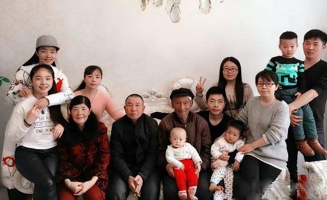 王二妮和初恋结婚34岁才当妈妈婆婆对我如亲生女儿