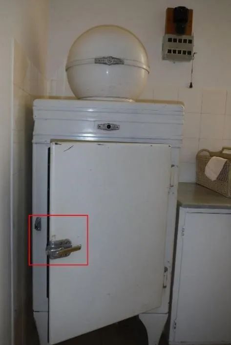 小孩子真的会被困在冰箱里吗？难道门不能从里面打开？休闲区蓝鸢梦想 - Www.slyday.coM