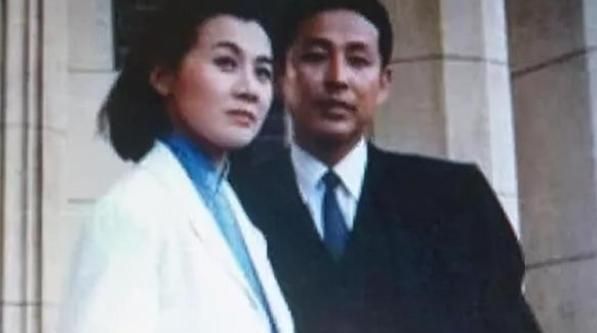 《围城》22年后,黄蜀芹导演去世了,其他演员都还好吗?休闲区蓝鸢梦想 - Www.slyday.coM 《围城》22年后,黄蜀芹导演去世了,其他演员都还好吗?休闲区蓝鸢梦想 - Www.slyday.coM